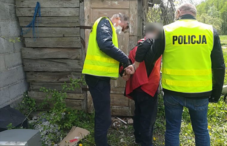 Mieszkaniec gminy Pokrzywnica odpowie za zabójstwo. 55-latkowi grozi dożywocie.